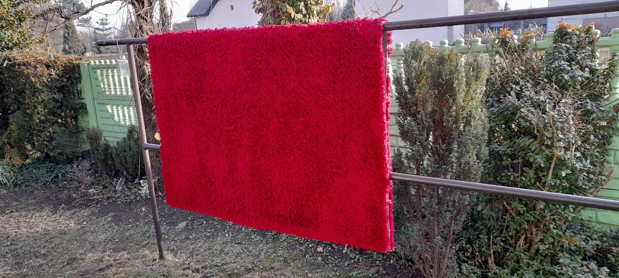 Dywan z dosc duzym wlosem 3x2m..