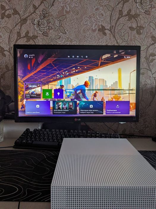 Xbox one s Digiital Edition 1 TB. Або ж обмін