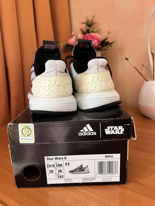 Кроссовки Adidas