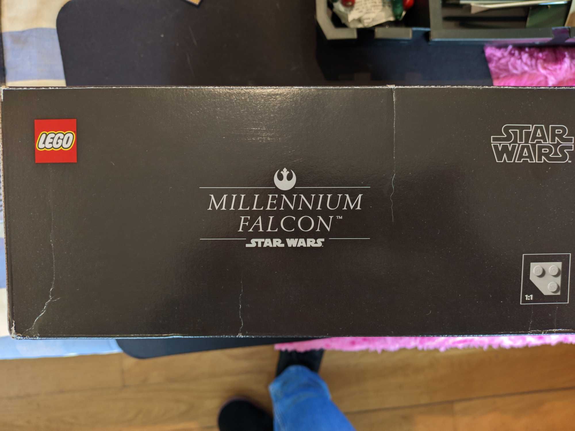 LEGO 75375  novo/selado Millennium Falcon Falcao Milenar