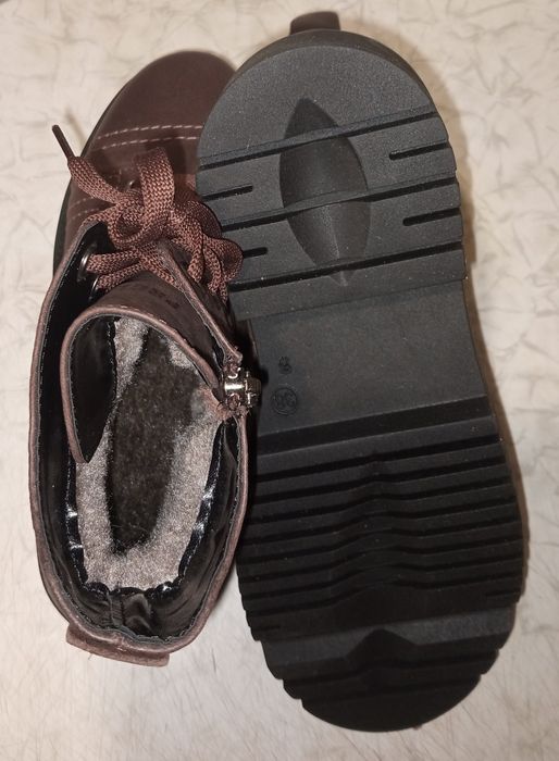 Ботинки женские кожаные зимние.