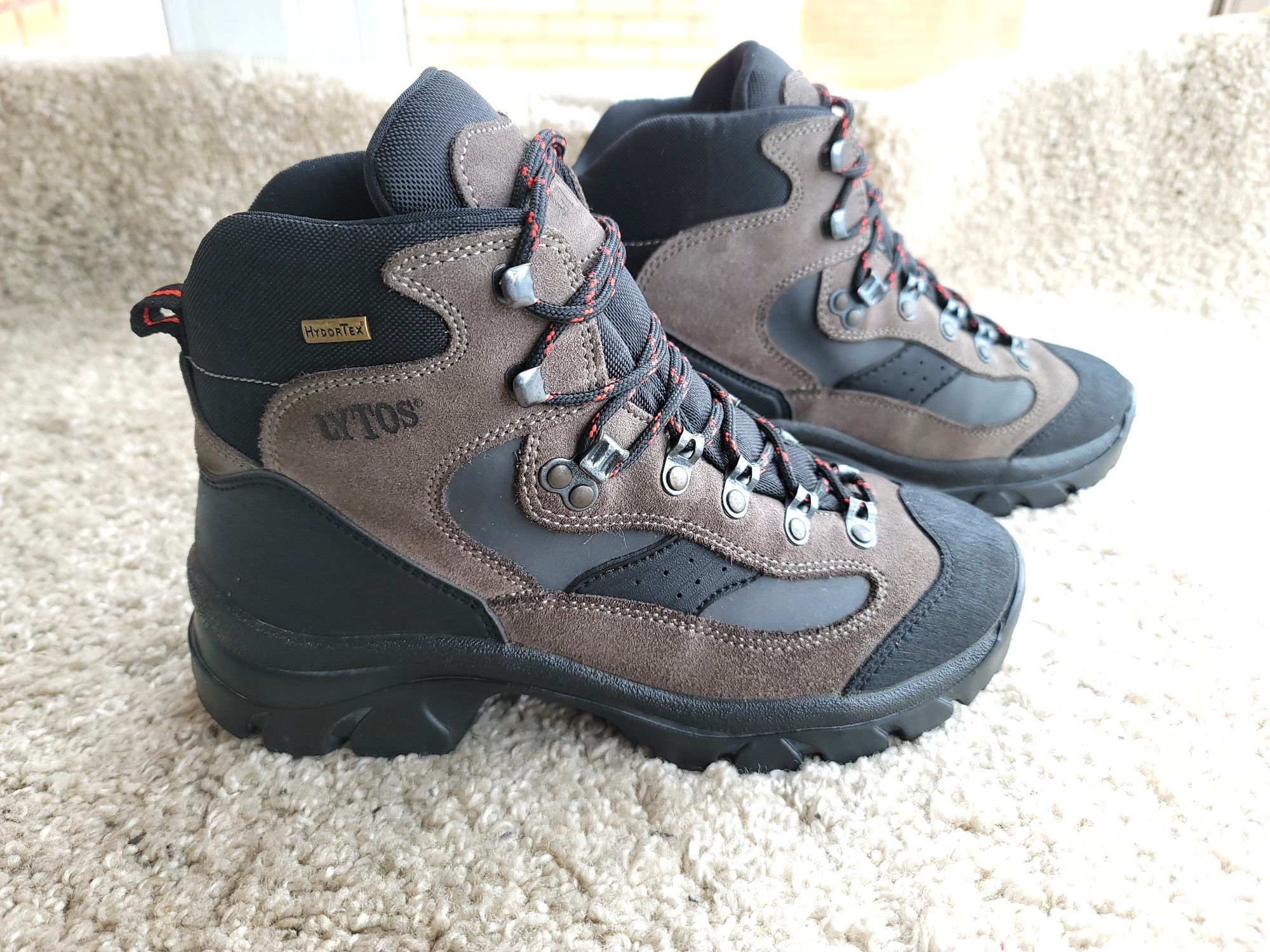 Ботінки LOWA, LYTOS Gore-Tex р 39-40 Оригінал трекінгові кросівки