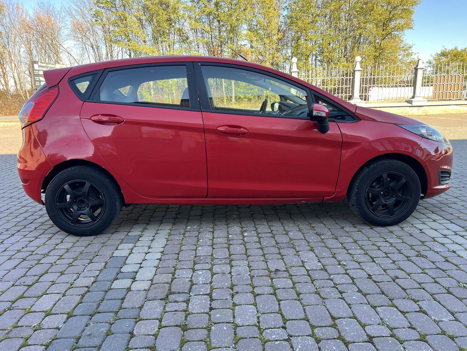 Ford Fiesta mk7 2016рік 1.25бензин