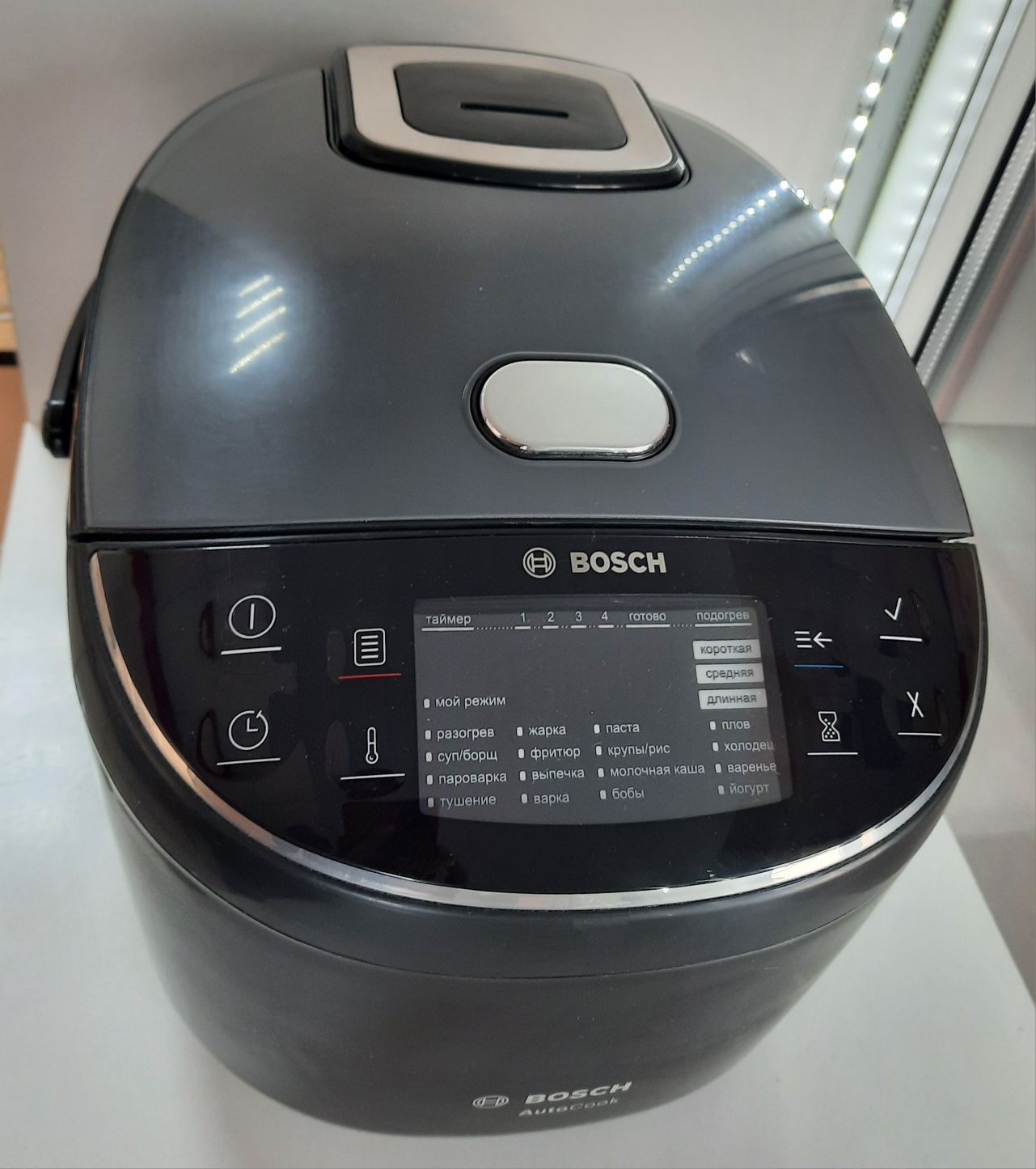 Мультиварка Bosch Muc22b42ru