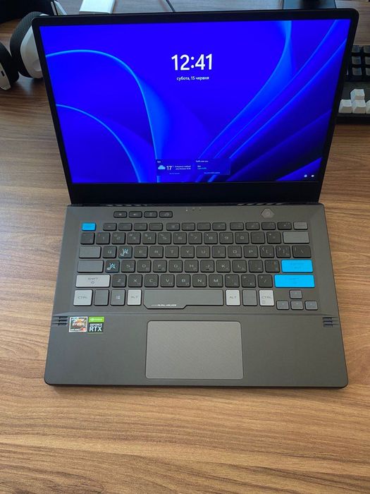 ASUS ROG Zephyrus G14 Alan Walker Ryzen 9 5900HS RTX 3050Ti RTX STRIX