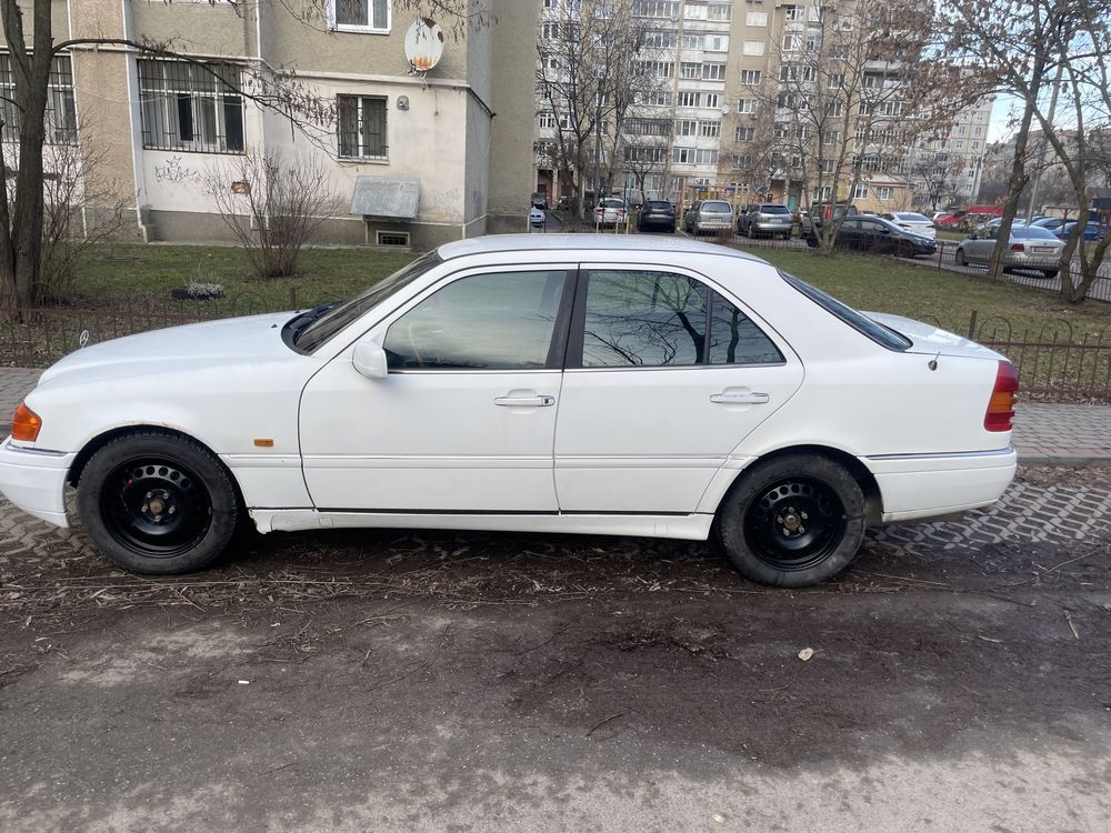 Мерседес w202c280
