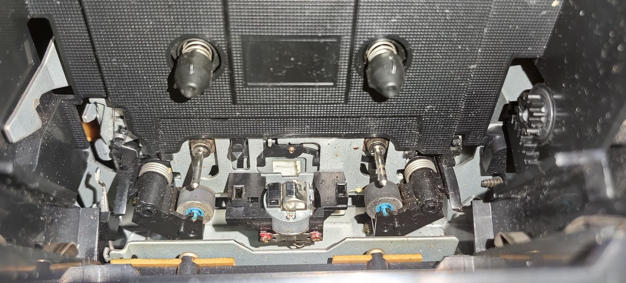 Касетний програвач Kenwood KX-W4060