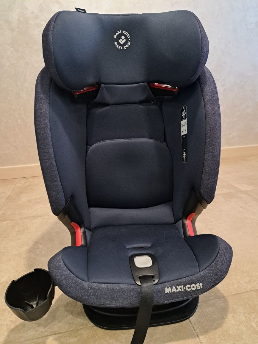 Автокресло Maxi Cosi Titan Pro