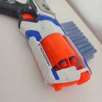 NERF Elite Strongarm