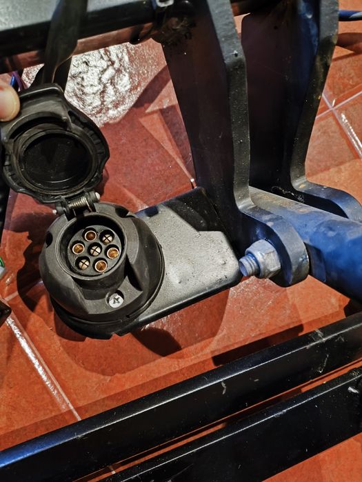 RESERVADO Engate de reboque Mercedes c220