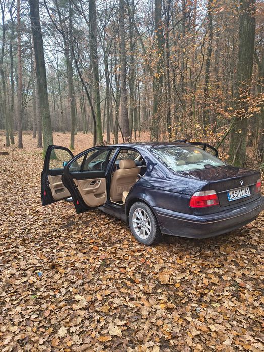 BMW e39 2.0 D 136 koni 2003 r . Możliwa zamiana na busa.