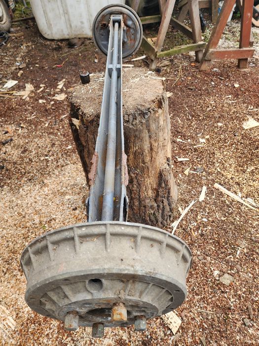 Продам балку під прицеп