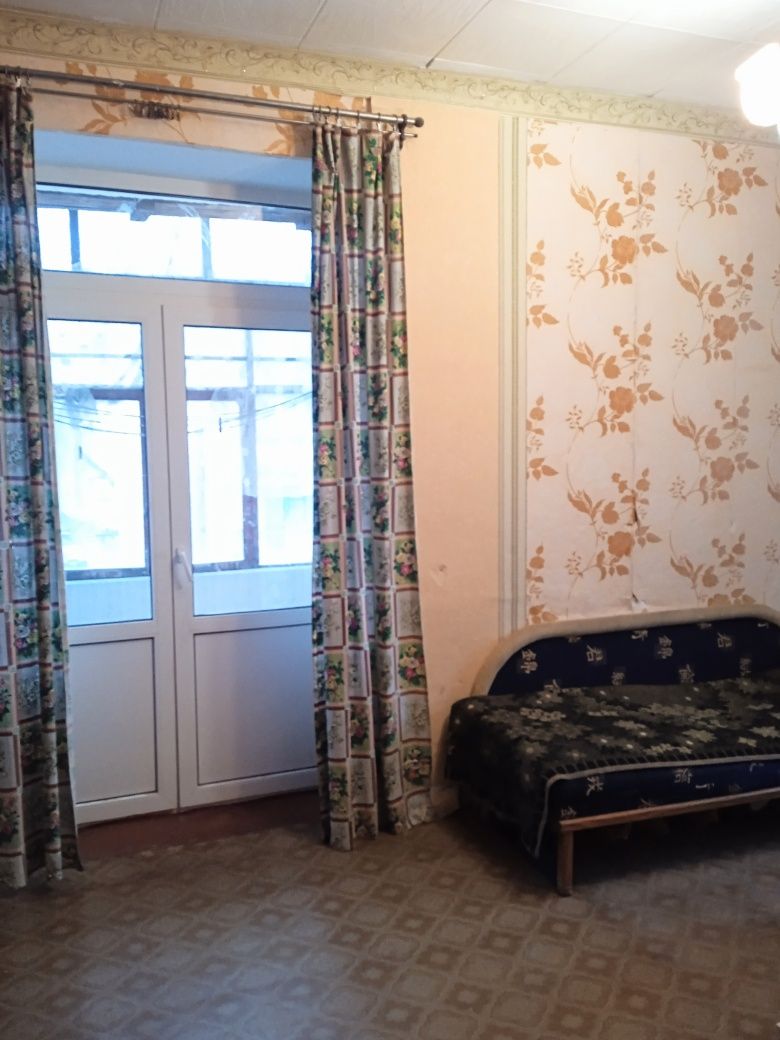 Продам квартиру 2 кім. з АГО в центрі міста