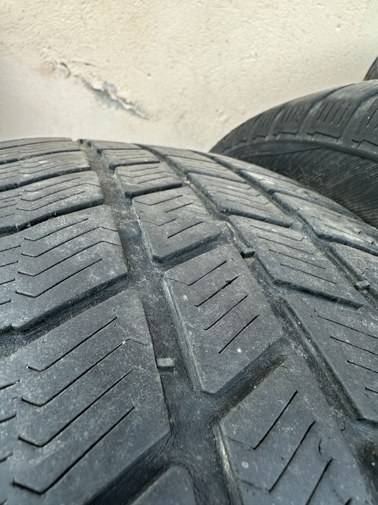 Opny zimowe Barum Polaris 3 235/60 R18