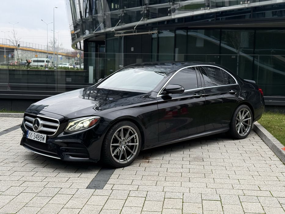 Mercedes-Benz E300 W213 4Matic AMG Line
