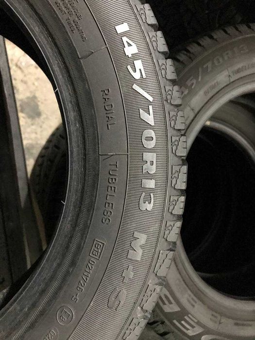 Шини резина зима 145/70 R13 Debica Frigo