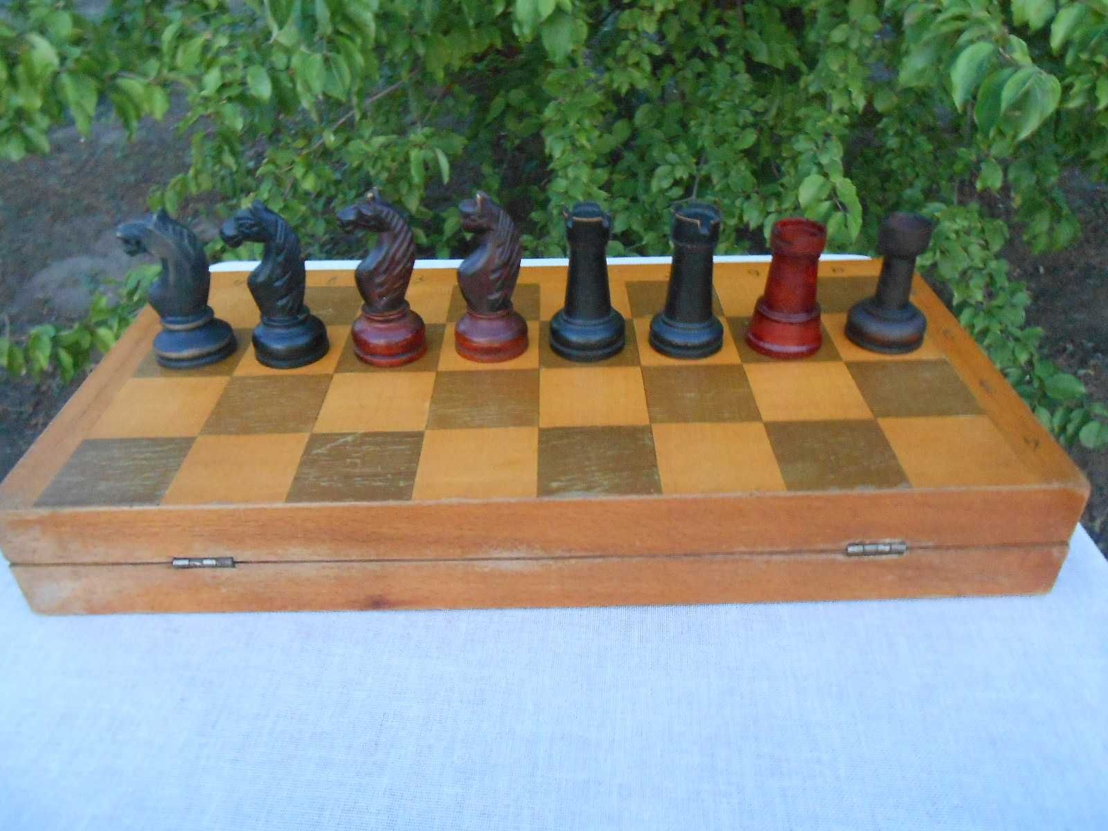 Шахматы старинные деревянные, 30-х годов.