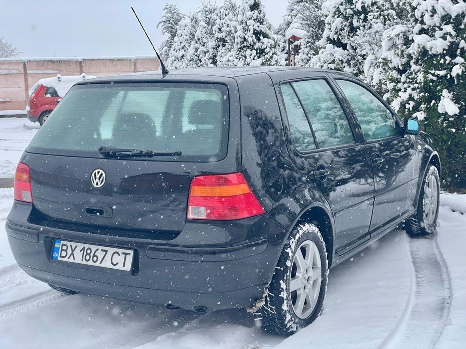 Продам Volkswagen Golf 4