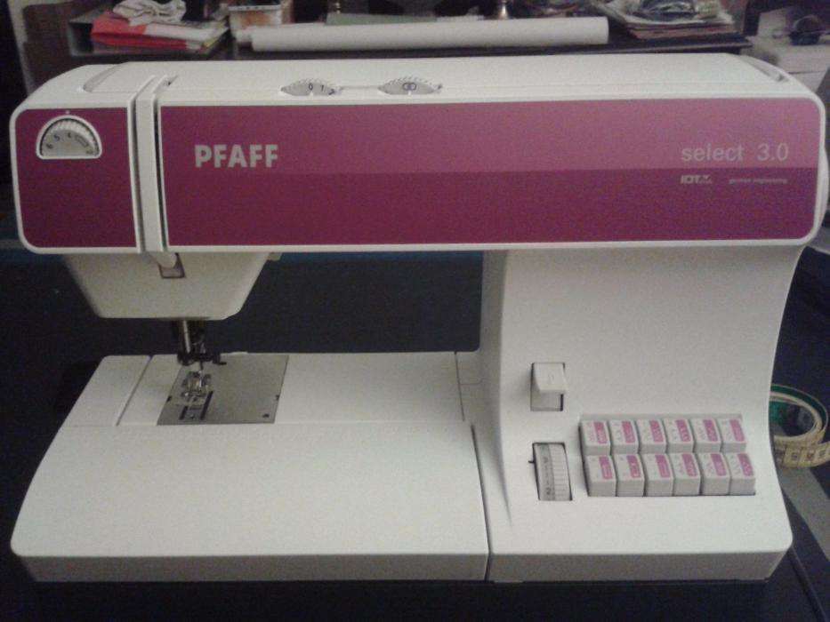 Maquina de costura PFAFF Select 3.0 + calcadores