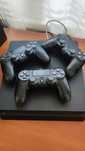 Продам або обміняю PS 4 slim (500 ГБ) з іграми та трьома джойстиками