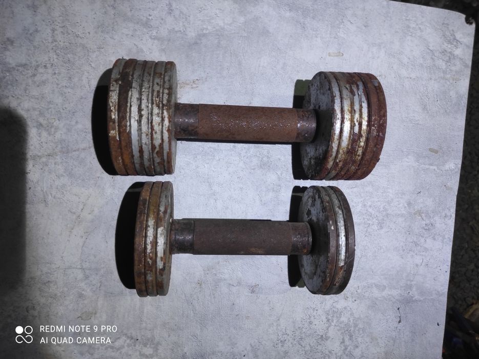 Продаж гантелі  різні