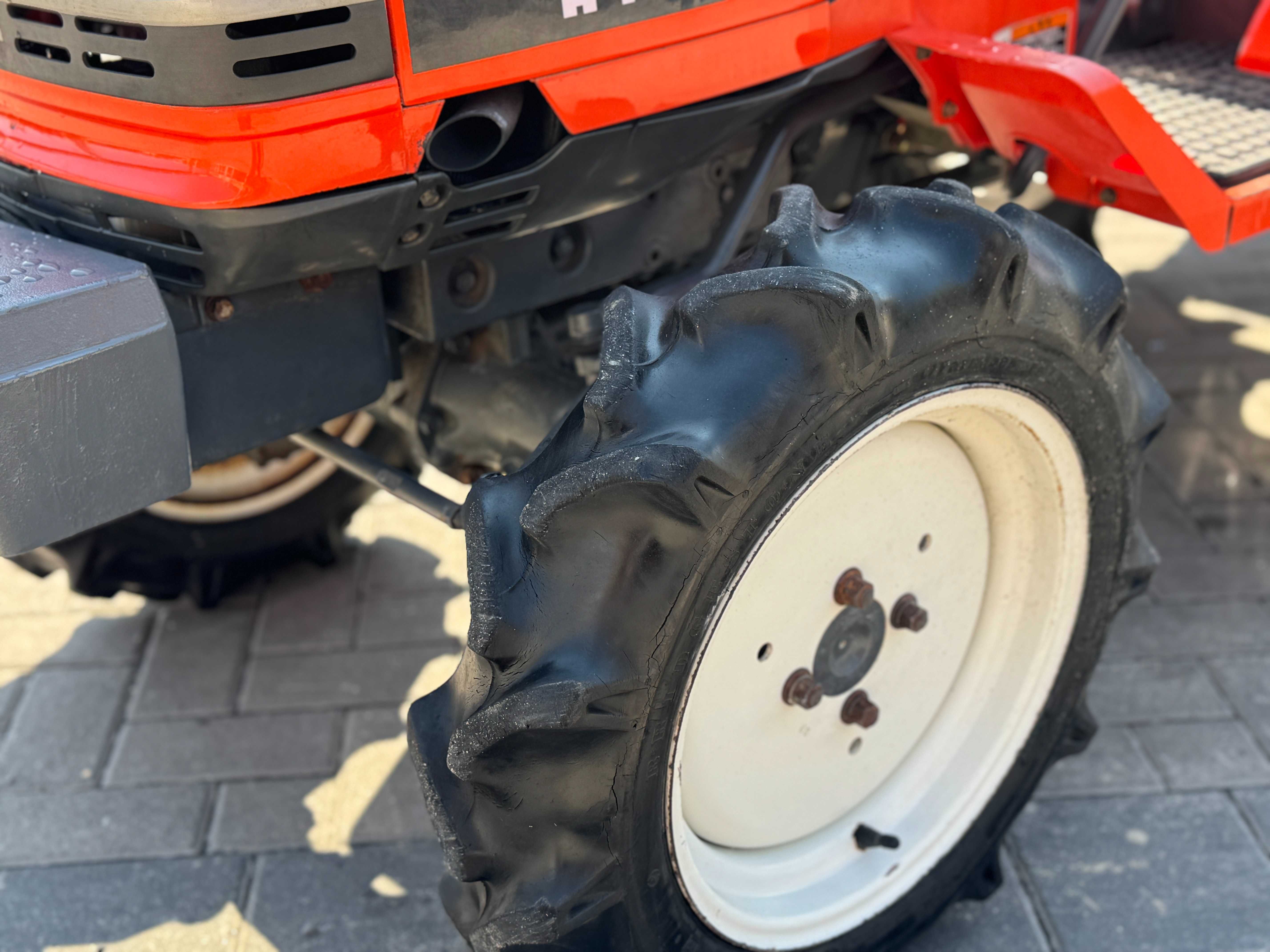 Японський трактор KUBOTA ASTE A-14 + фреза