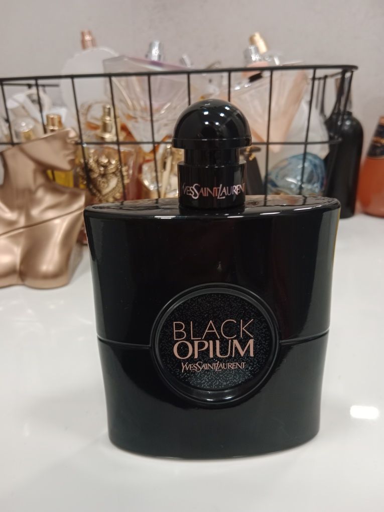 Perfumy oryginalne Black Opium le parfum Douglas 45 z 90ml. używane