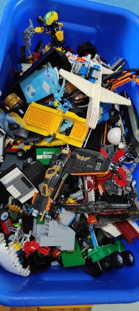Pojemnik LEGO 14kg