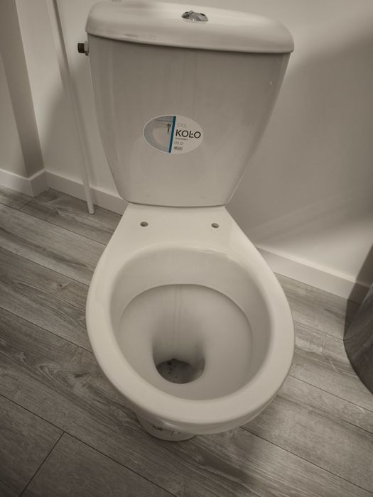 WC kompakt Koło Geberit ideał