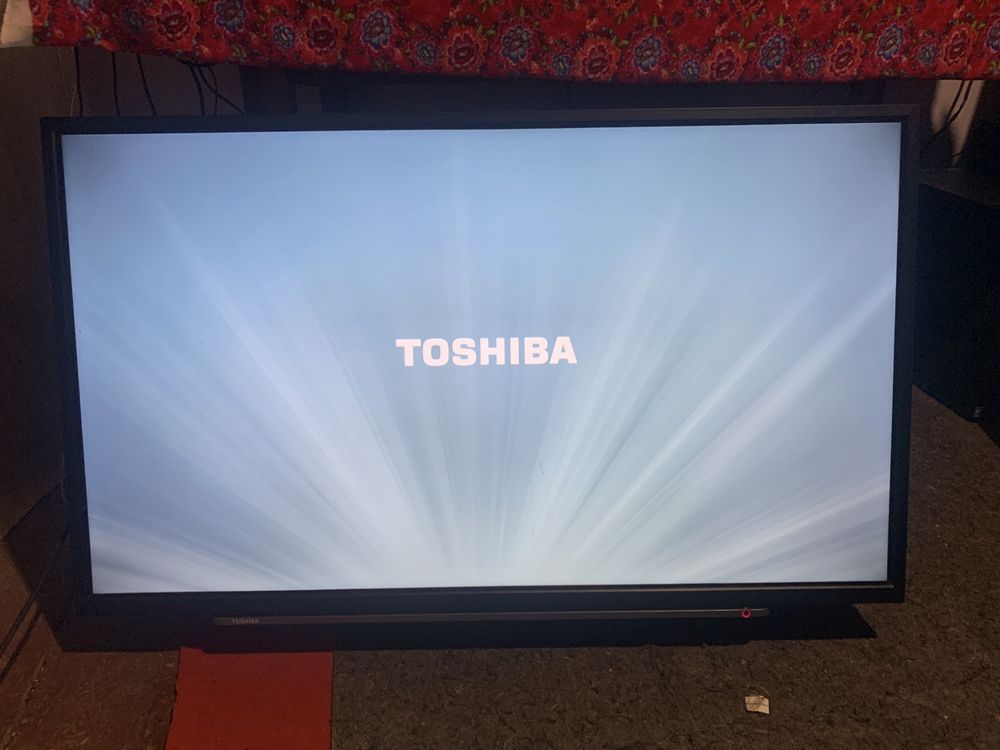 Телевизор TOSHIBA 40S3633DG