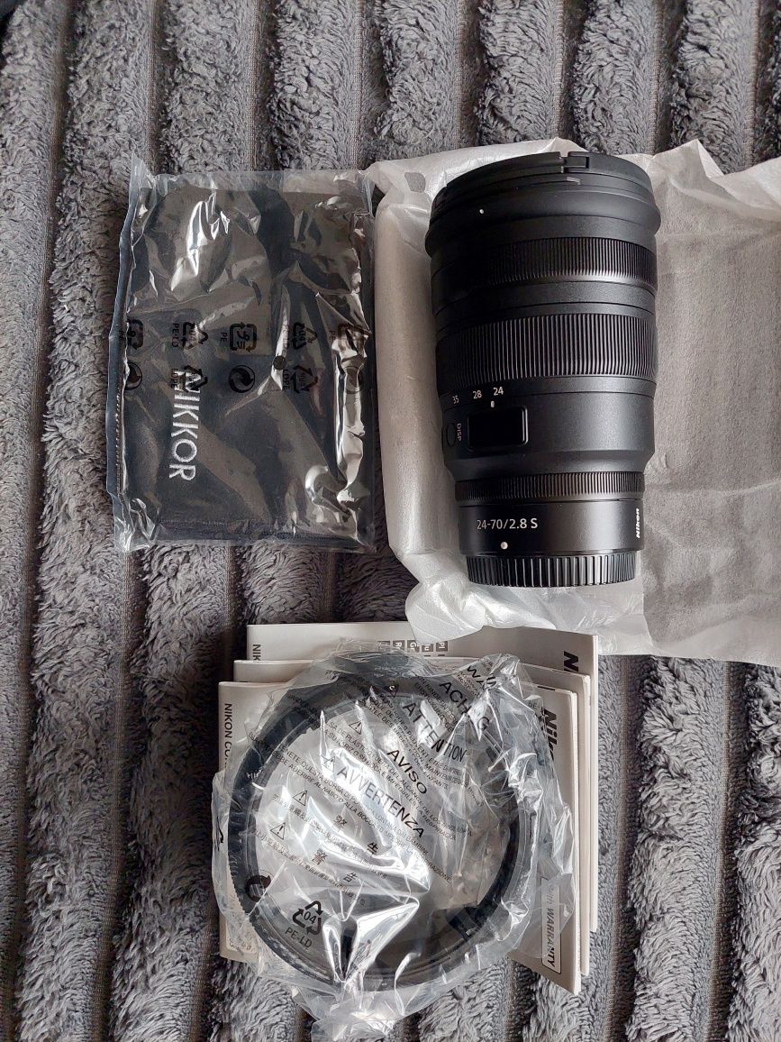 Об'єктив до фотоапарата nikon Nikkor Z 24-70 mm f/2.8 s