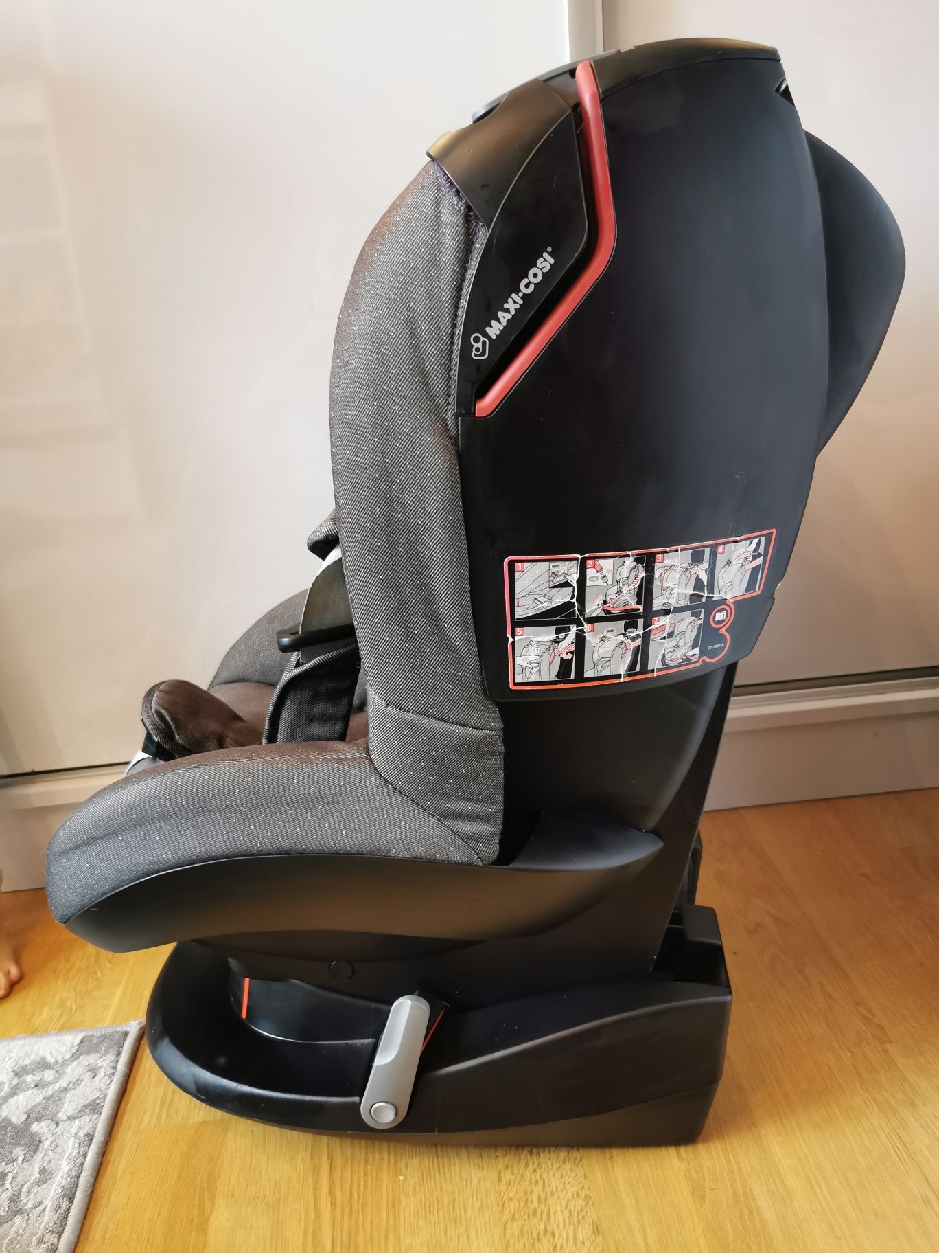 Fotelik samochodowy maxi cosi tobi