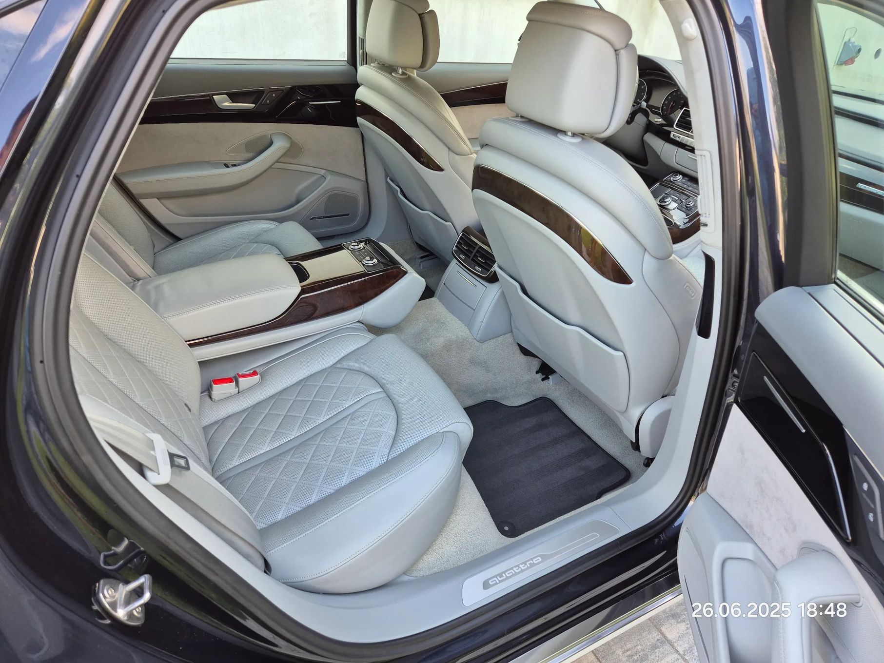 Audi A8 Audi A8L 4,0 niski przebieg