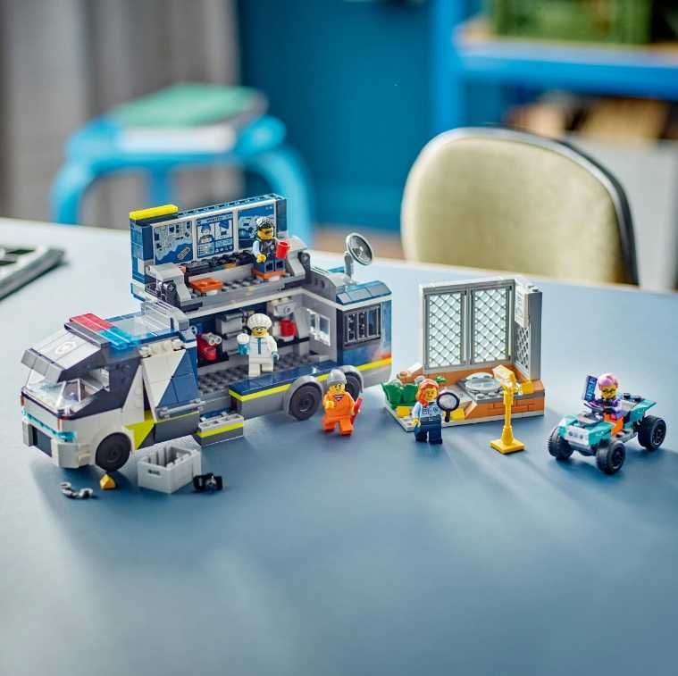 LEGO CITY 60418 Policyjna ciężarówka z Laboratorium Kryminalnym