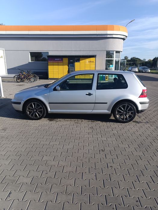 Sprzedam VW golf 4 1.9 TDI 90 km mocno doinwestowany