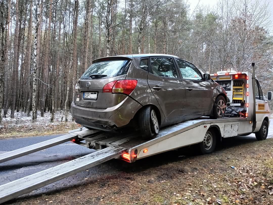 Pomoc drogowa | Transport autolaweta | Laweta | Awaryjne odpalanie aut