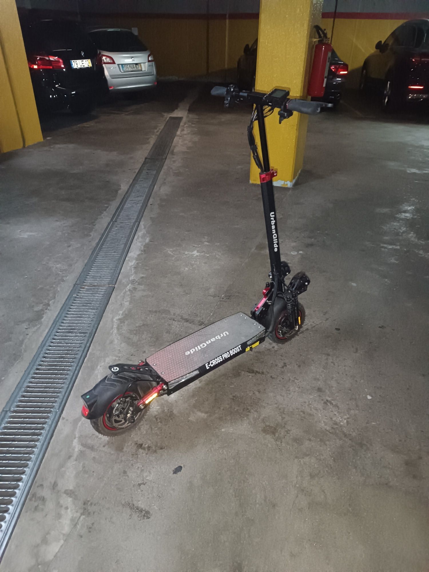 Trotinete elétrica UrbanGlide E-CROSS PRO BOOST