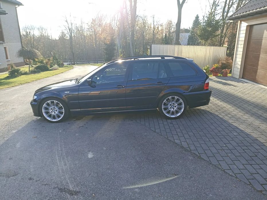 BMW Seria 3 BMW E46 330i Touring Individual + M-Pakiet 2004 rok