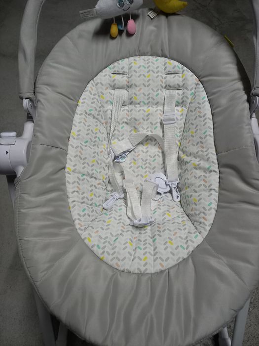 Espreguiçadeira de baloiço para bebes