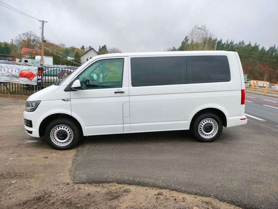 Volkswagen Caravella z 2016r. 2.0TDI 102KM KLIMA!!! 9-osobowy