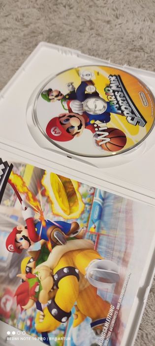 Gra wideo to "Mario Sports Mix" na konsolę Nintendo Wii