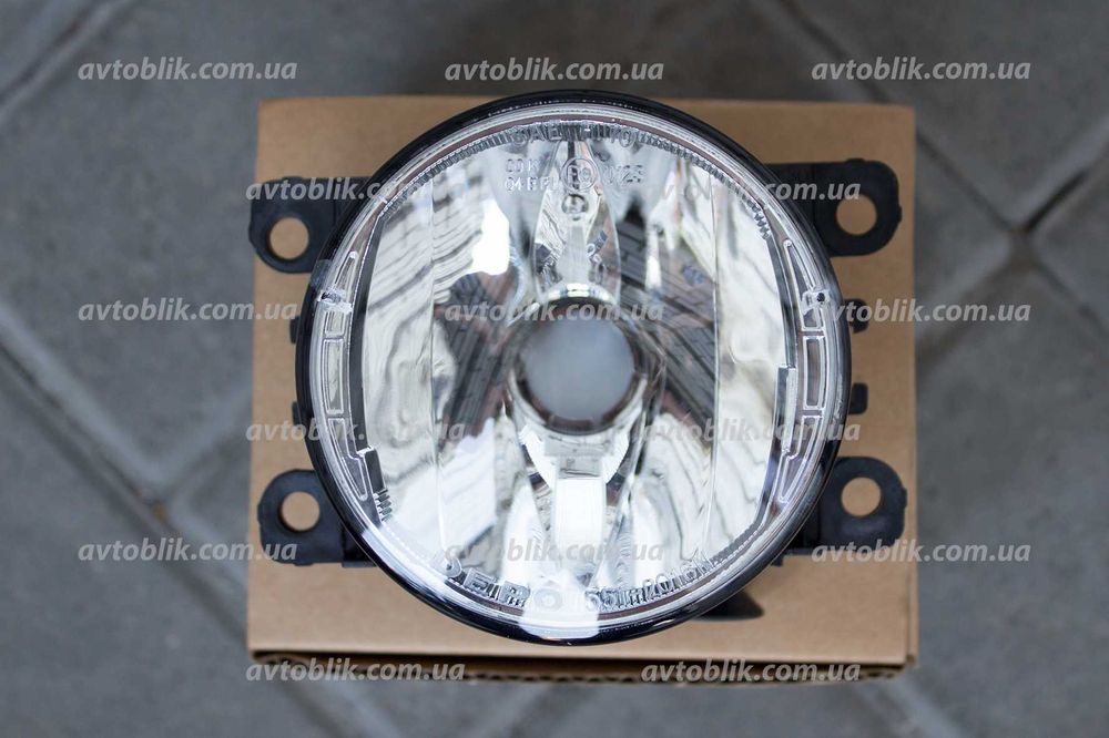 Противотуманка Renault Master, Opel Movano левая, правая, фара туманка
