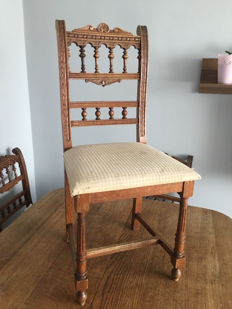 Stół i krzesła drewno antyk
