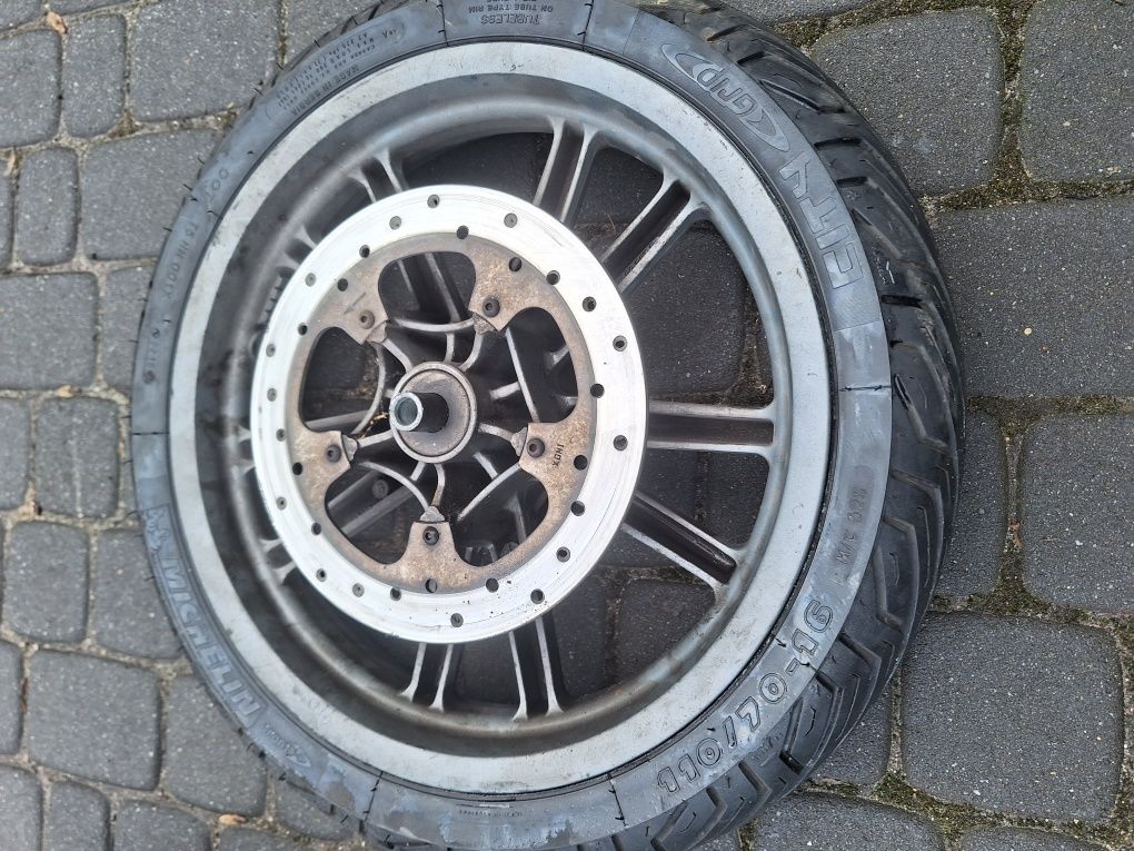 Piaggio Beverly Carnaby Koło felga opona przód 16" Michelin