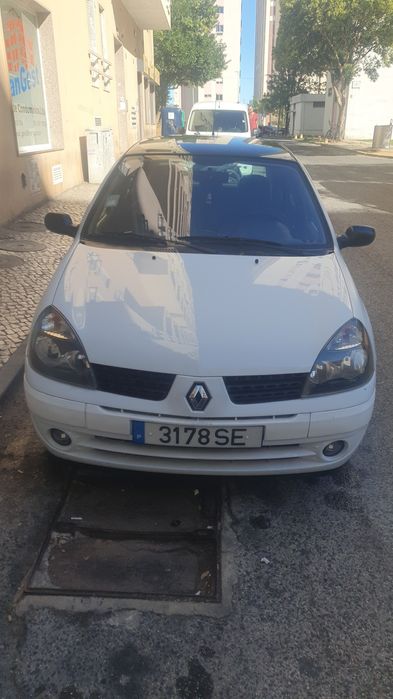 Renault Clio 2001