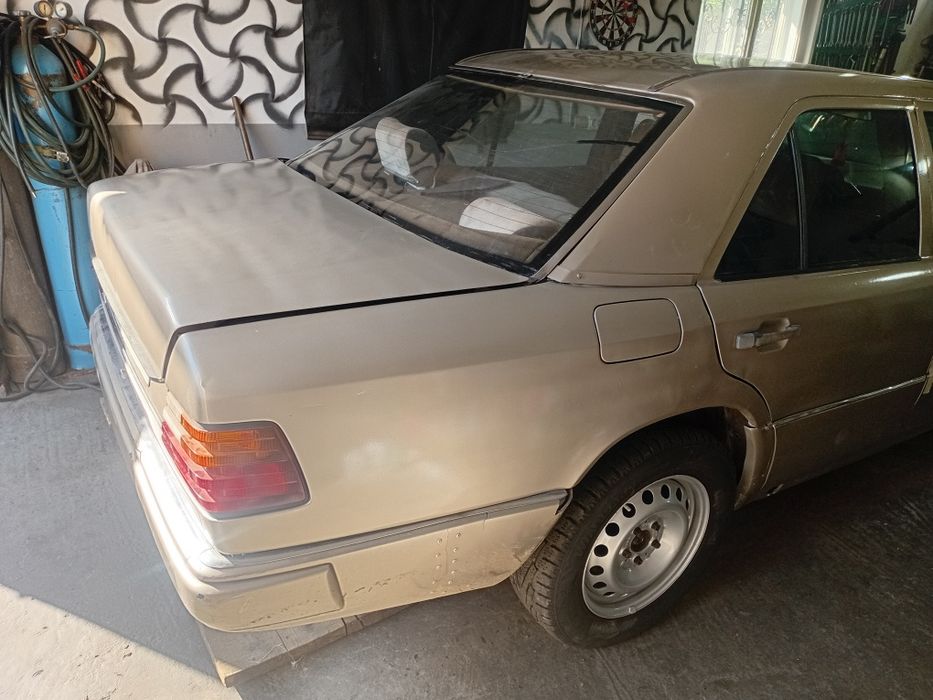 Мерседес W  124 2.0 газ/бензин