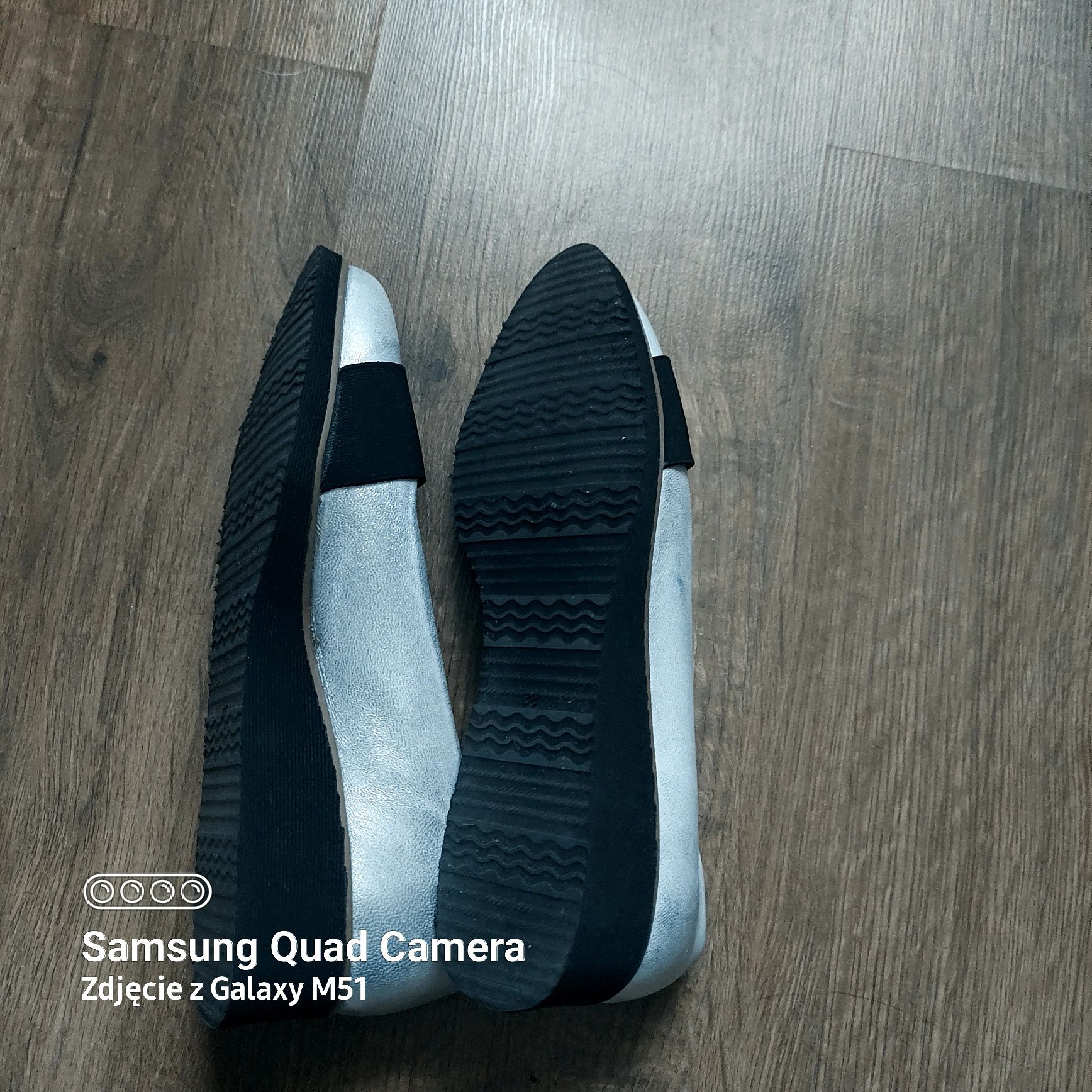Buty srebrne r.38 skóra