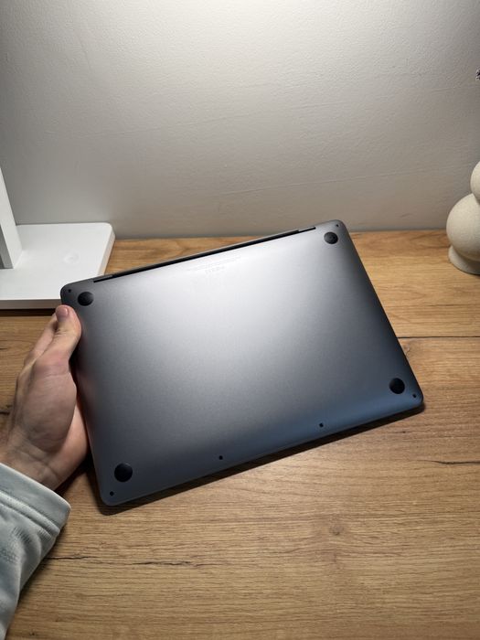 MacBook Pro 13 2020 M1 16Gb 256Gb Space 90%