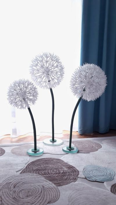 Квіти на свято Квіти ручної роботи Цветы из фоамирана Декор