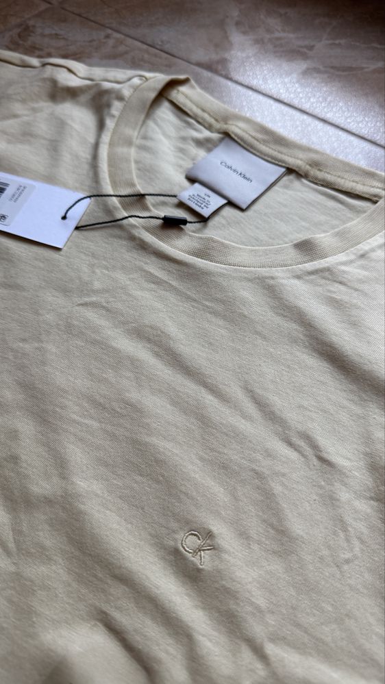 Футболка Calvin Klein liquid touch t shirt  розмір Л і М